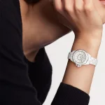 CHANEL J12 WATCH, 29 MM H2570 - Image 3
