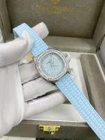 Patek Philippe Aquanaut Luce 5067A-014 ‘Ladies’ Blue - Image 4