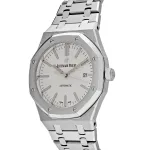 Audemars Piguet Royal Oak Selfwinding 15400ST.OO.1220ST.02 White Dial - Image 3