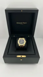 Audemars Piguet Royal Oak Selfwinding 15450OR.OO.D002CR.01 (2016) - Image 3