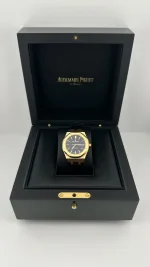 Audemars Piguet Royal Oak Selfwinding 15450OR.OO.D002CR.01 (2016) - Image 2