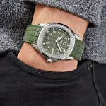 Patek Philippe Aquanaut Luce 5267/200A-011 ‘Ladies’ Stainless Steel Green Dial Diamond Bezel - Image 8